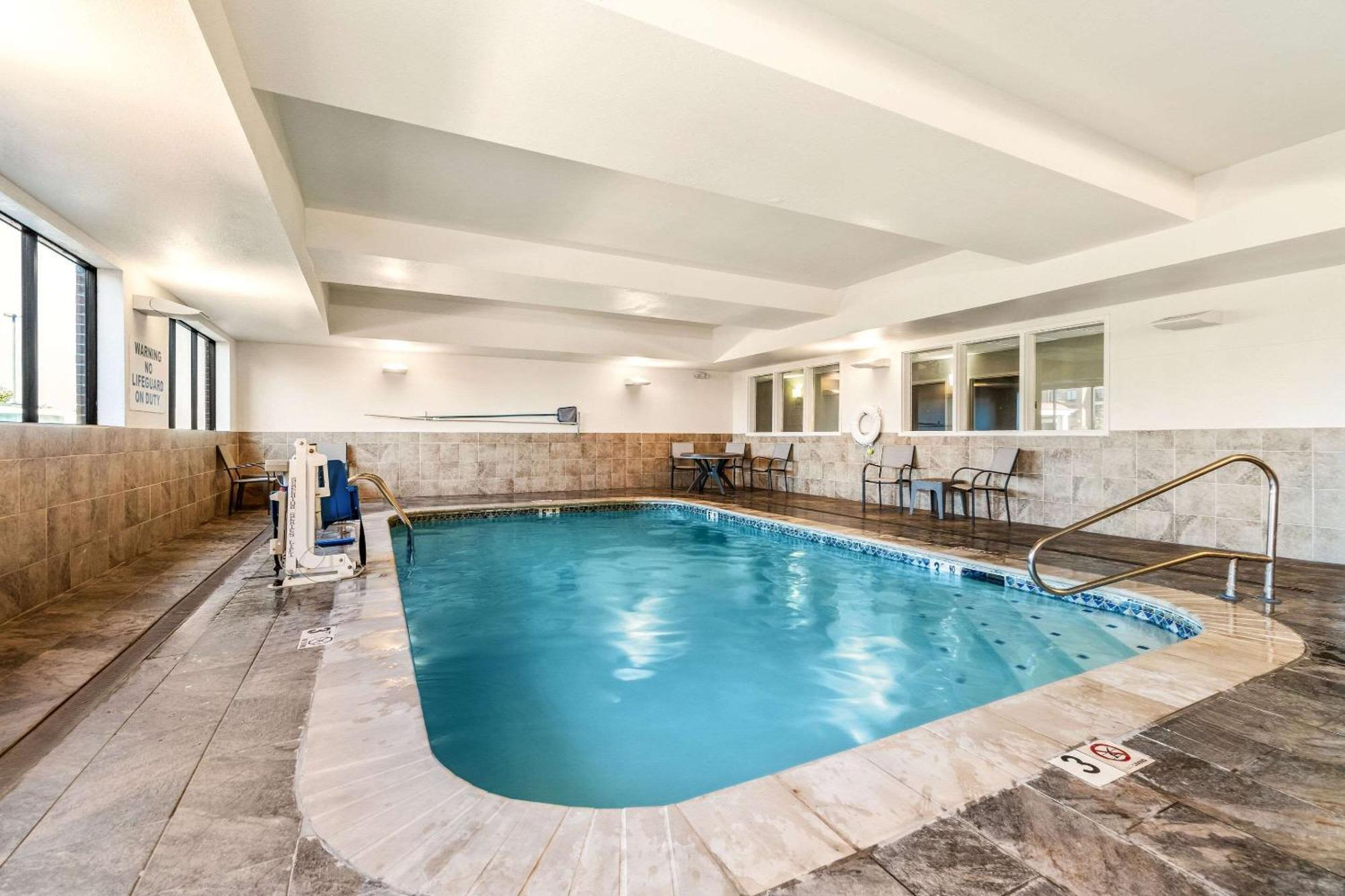 Sleep Inn & Suites Dyersburg I-155 Buitenkant foto